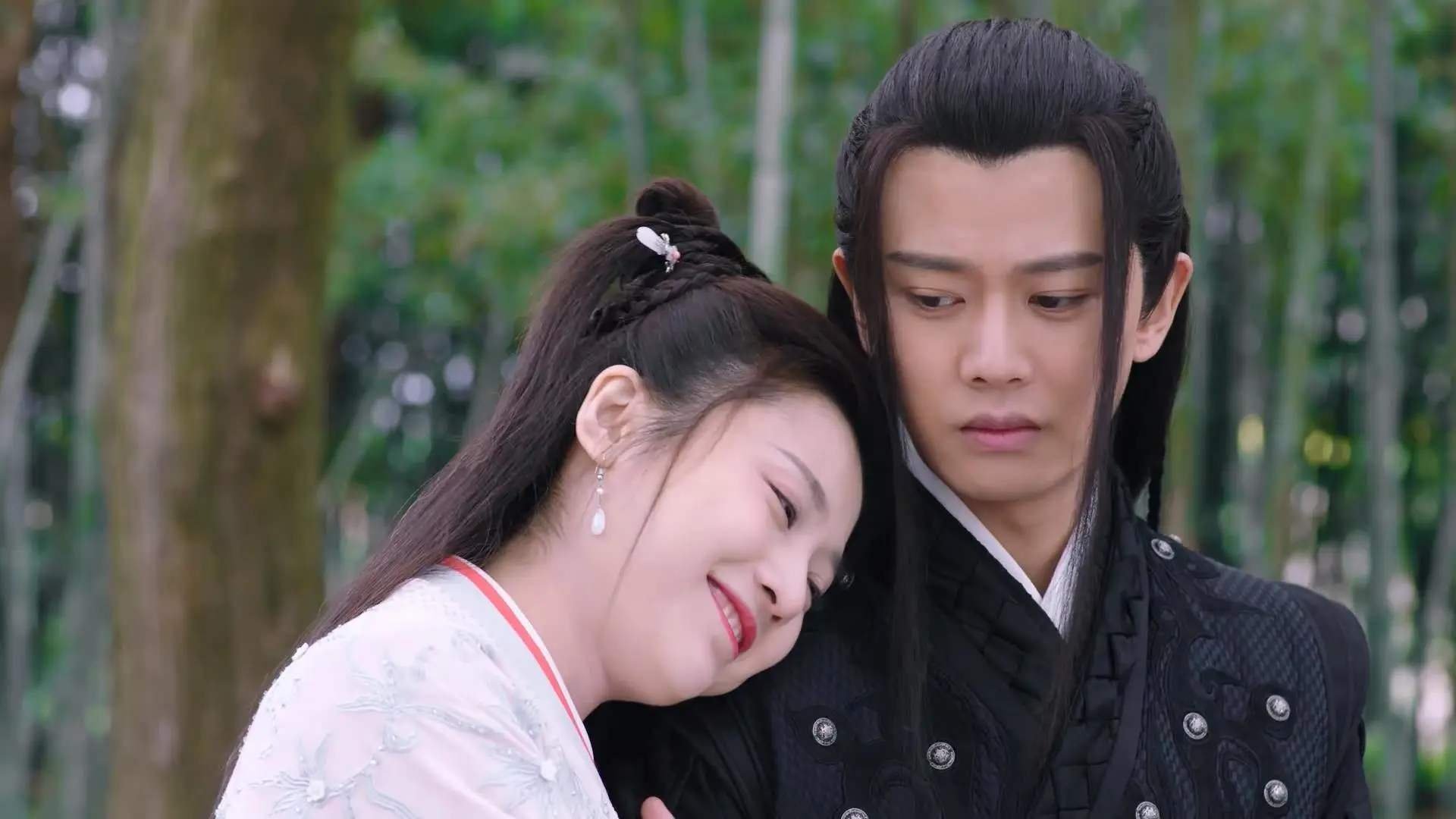 李娜出席青少年比赛颁奖仪式，李娜获得哪些冠军